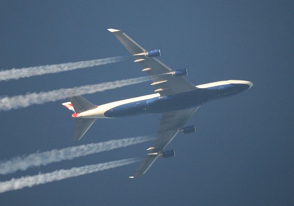 Bild von Martin Wagner, das beweisen soll, wie exakt man Details - z.B. Dsen - aus 10-12 km Entfernung sehen knne.