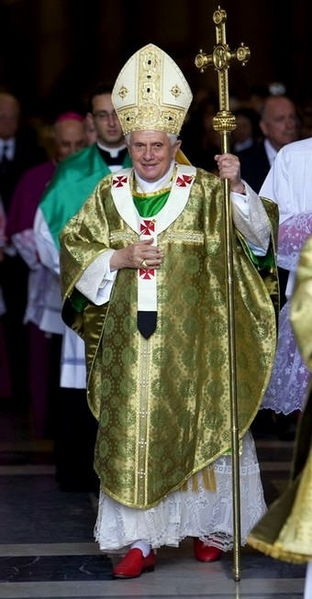 Papst Benedikt